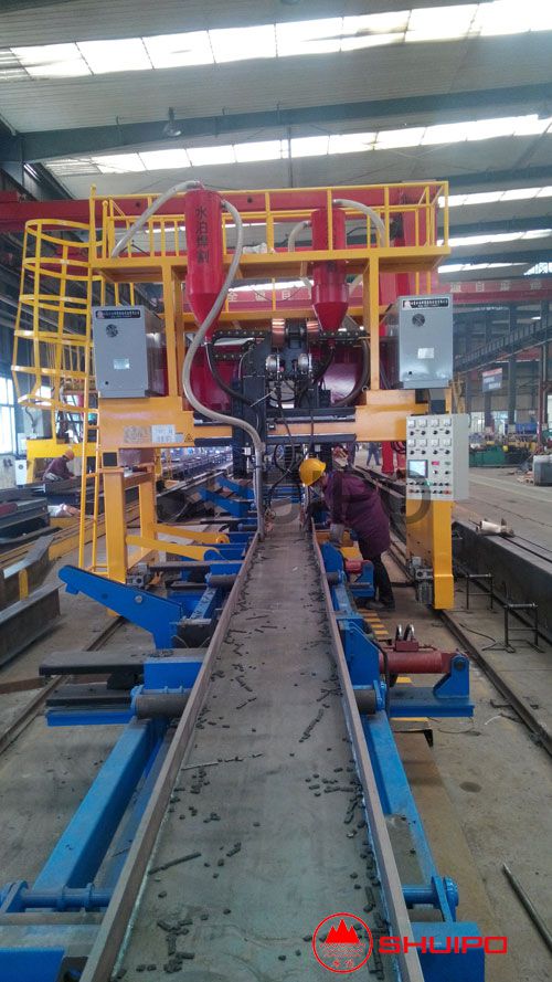 門式縱梁焊接機(jī) 門式縱梁焊接機(jī)